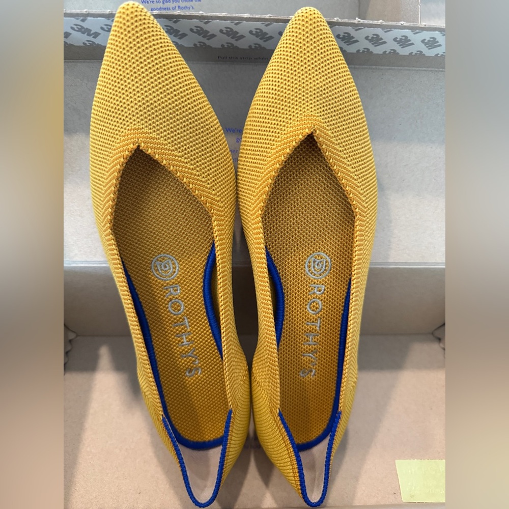 Rothy’s Marigold size 7, brand new